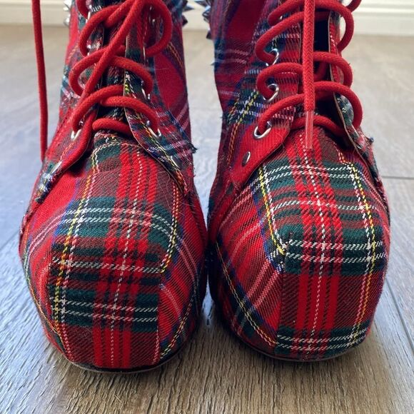 Jeffrey Campbell Lita Rare Red Plaid Lace-up Platform Ankle Boot w Spike Studs - Picture 5 of 8